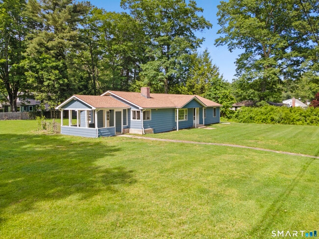Building Photo - 35 Woodland Dr