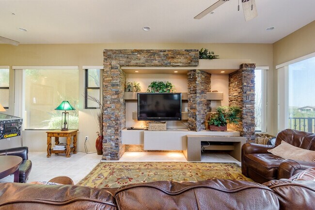 Building Photo - 28543 N 102nd Pl