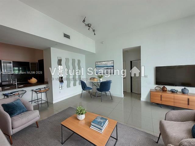 Building Photo - 950 Brickell Bay Dr