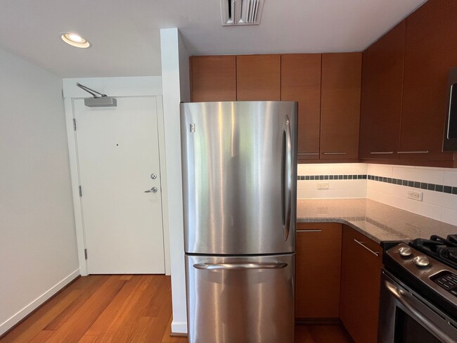 Building Photo - Benson Tower Condo in the Heart of Downtow...