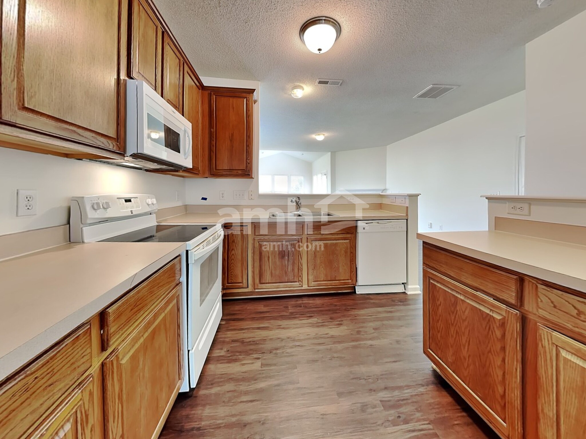 Building Photo - 5 Black Haw Ct