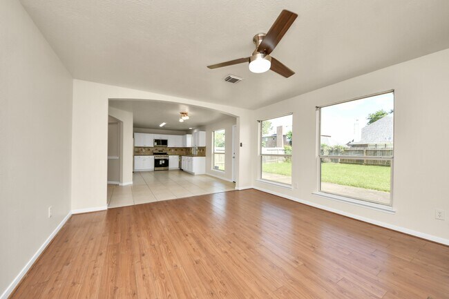 Building Photo - 6950 Sterling Meadow Dr
