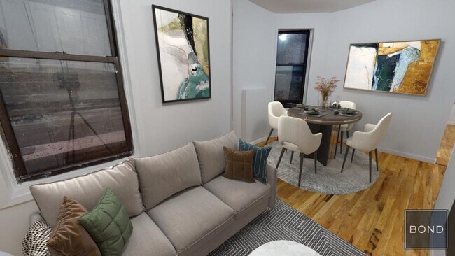 Building Photo - 139 W 28th St