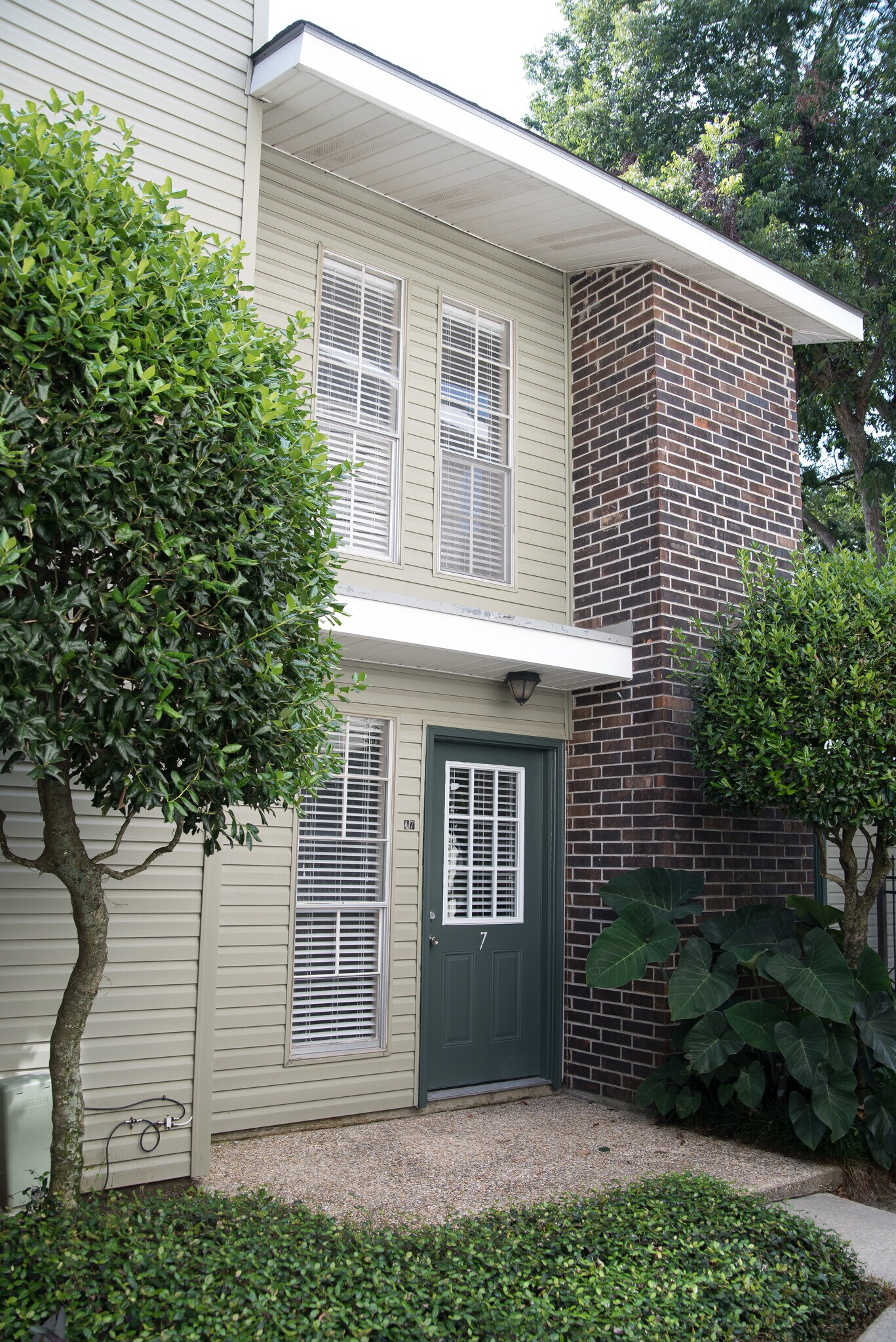 Building Photo - 2236 Perkins Rd