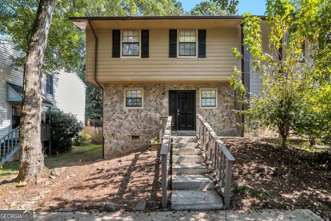 Building Photo - 1114 Falling Water Dr