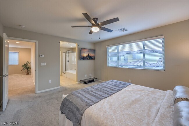 Building Photo - 3213 Molinos Dr