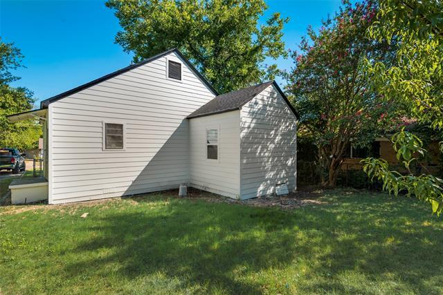 Building Photo - 1411 Oakley Ave