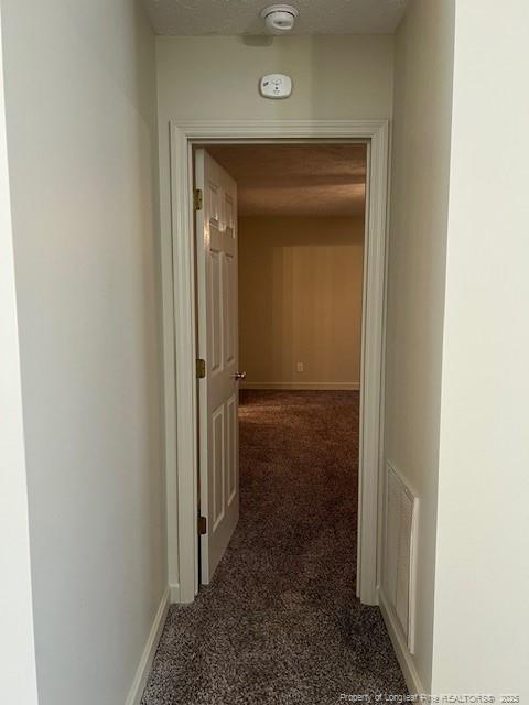 Building Photo - 424 Larchmont Rd