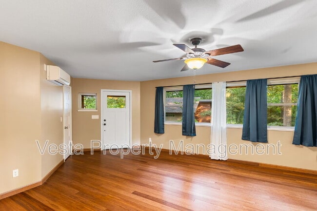 Building Photo - 1 Wellspring Ln