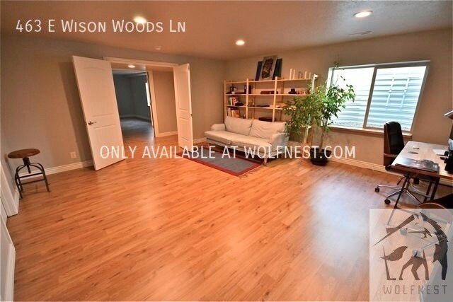 Building Photo - Stunning 6 Bedroom Fort Union Home! No Dep...