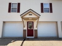 Building Photo - 5712 E Town Dr