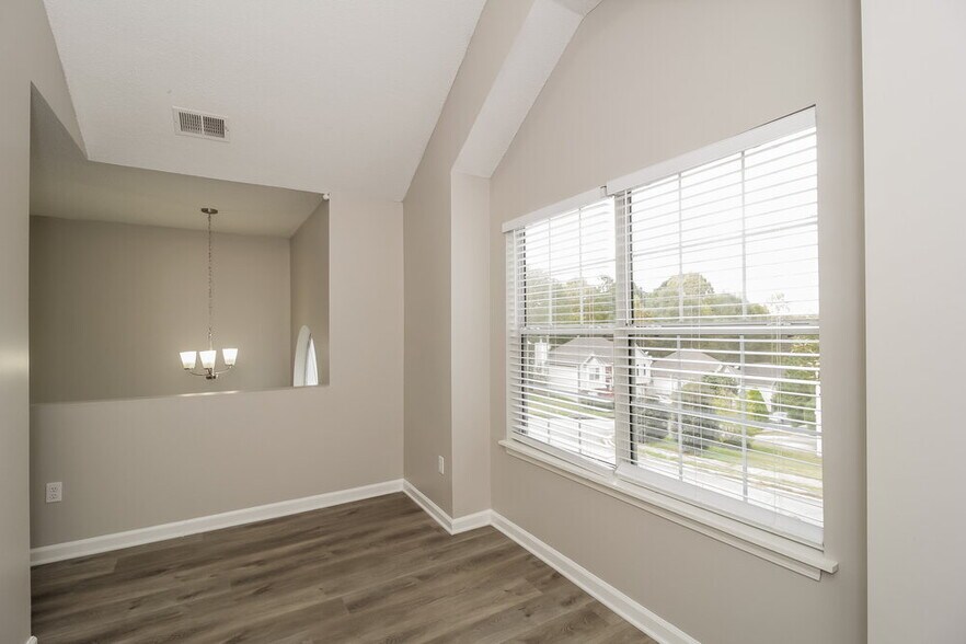 Building Photo - 4037 Rhinehart Ct