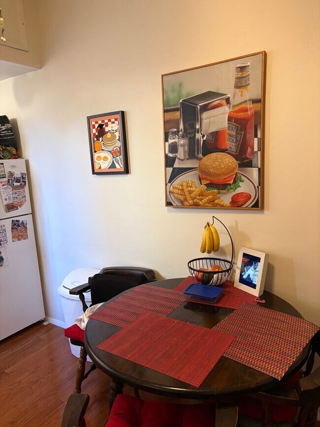 Building Photo - Queen Village - Fabric Row - 1  Bedroom 1 Bath Apartment