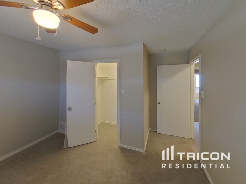 Building Photo - 622 Stoneybrook Dr