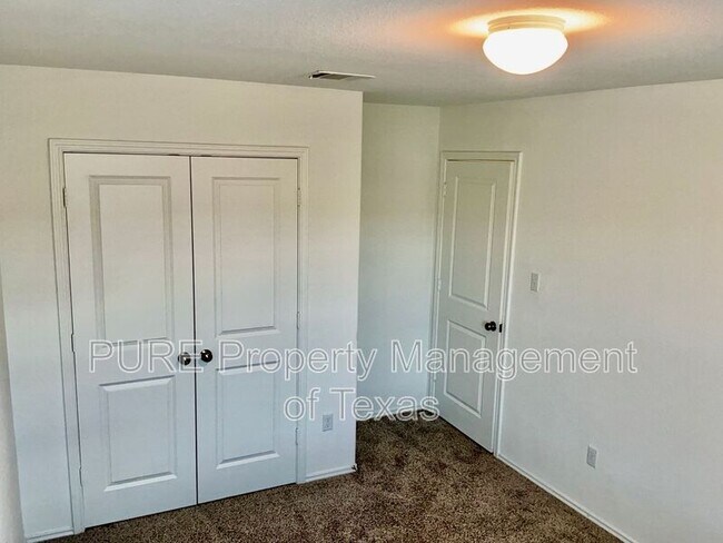 Building Photo - 22813 Agave Grove Dr