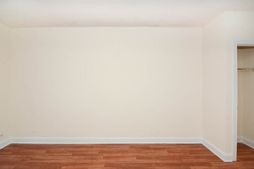 Building Photo - 1742 N Humboldt Blvd