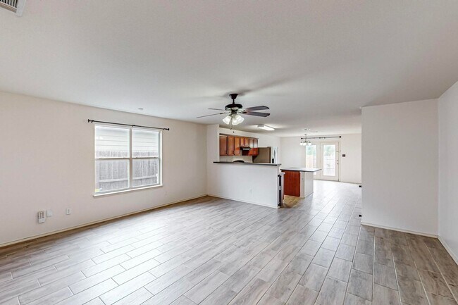 Building Photo - Adorable 3 bedroom 2 bath in Burleson Texas!