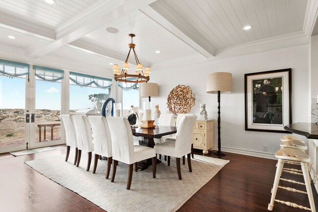 Building Photo - 1514 E Oceanfront