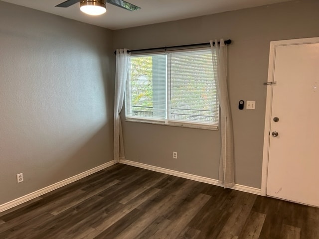 Building Photo - 441 3rd St