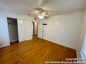 Building Photo - 338 Addax Dr