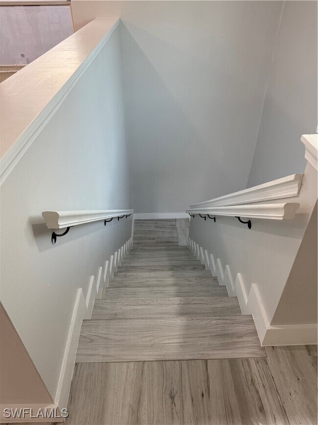 Building Photo - 834 Gulf Pavillion Dr