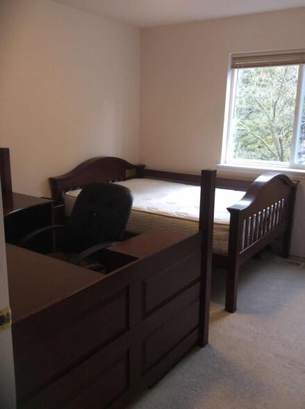 Building Photo - 12340 8th Ave NE