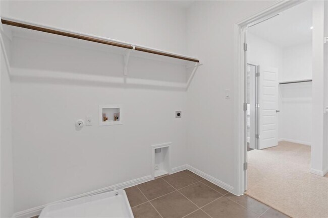 Building Photo - 131 Buckle Cove