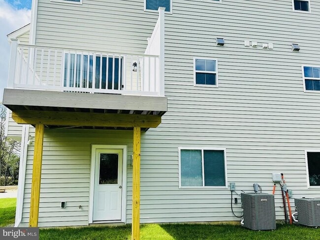 Building Photo - 122 Copperleaf Dr