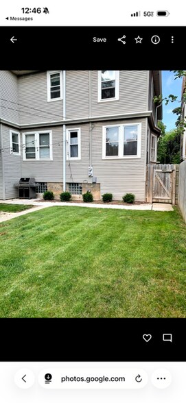 Building Photo - 2851 N Stowell Ave
