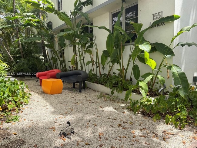 Building Photo - 1551 Lenox Ave.