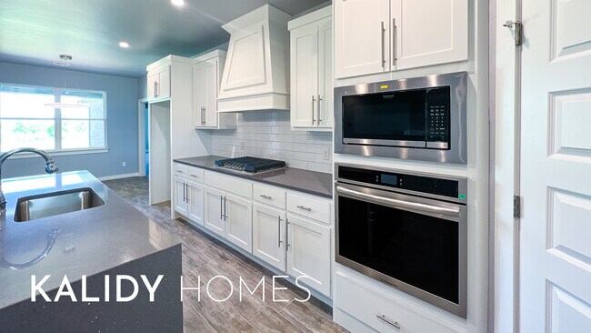 Building Photo - 206 Olde Ml Ct