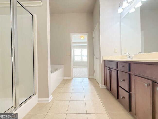 Building Photo - 1044 Haley Wds Ln