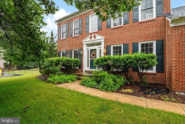 Building Photo - 119 Fordham Dr