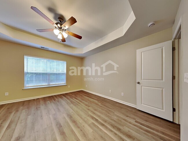 Building Photo - 3392 Fletton Way