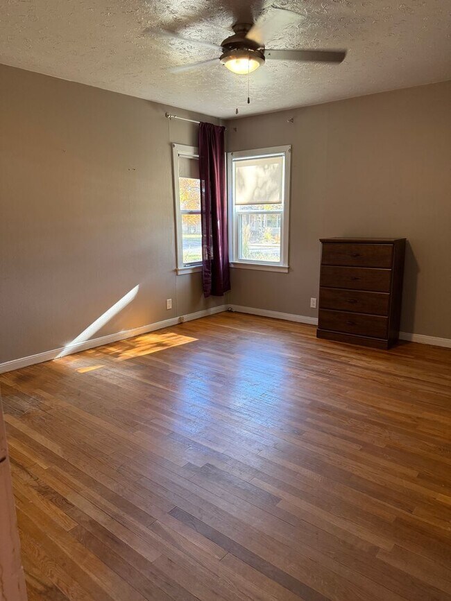 Building Photo - 1247 Harvard Ave