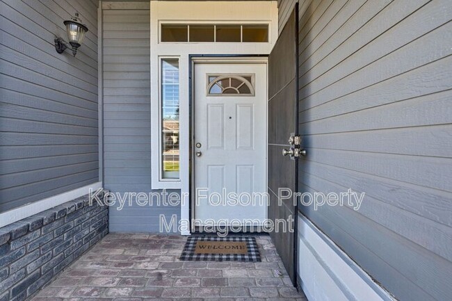Building Photo - 617 Vernon Oaks Dr