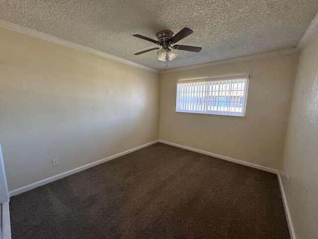 Building Photo - Welcome to SkyView Villa & Somerset Apartm...