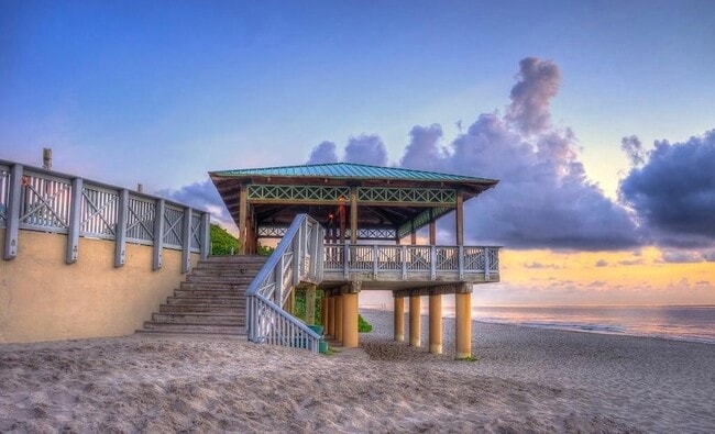 Building Photo - 950 Ponce De Leon Rd