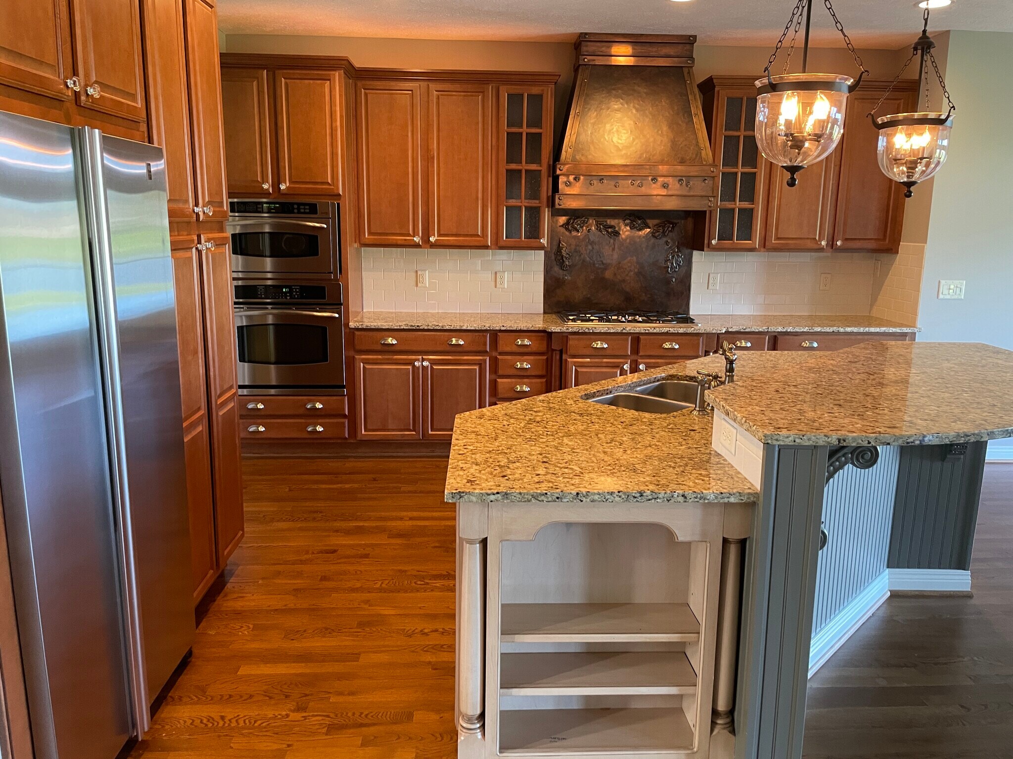 Building Photo - 4217 Village Club Dr