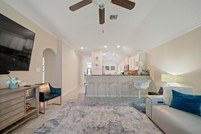 Building Photo - 20746 Redbud Rain Dr