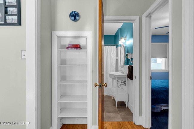 Building Photo - 242 Pennsylvania Ave