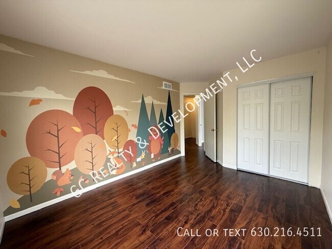 Building Photo - 308 Windsor-Unit A