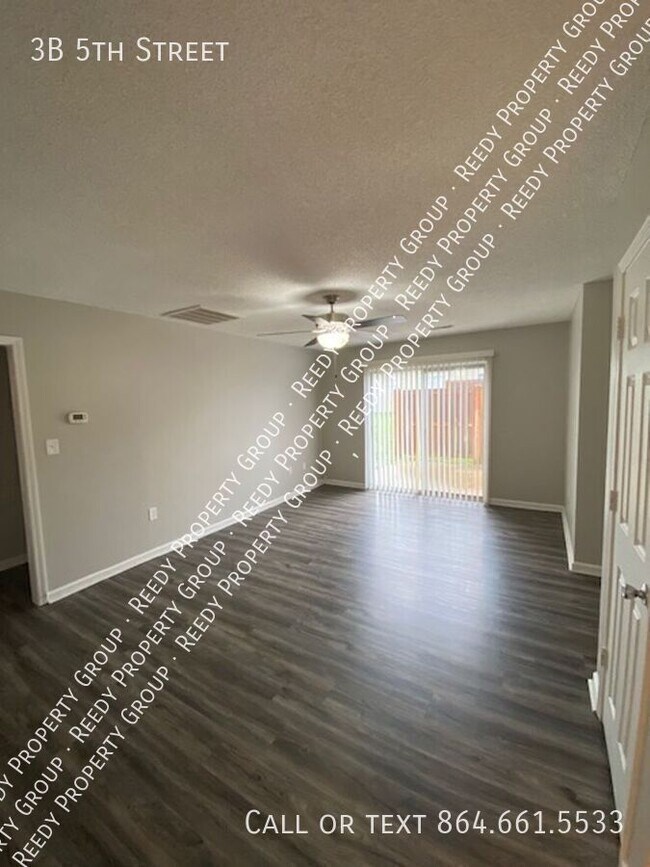 Building Photo - 3B 5th Street-