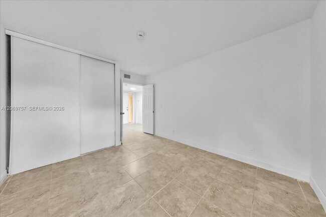 Building Photo - 3814 Coral Tree Cir