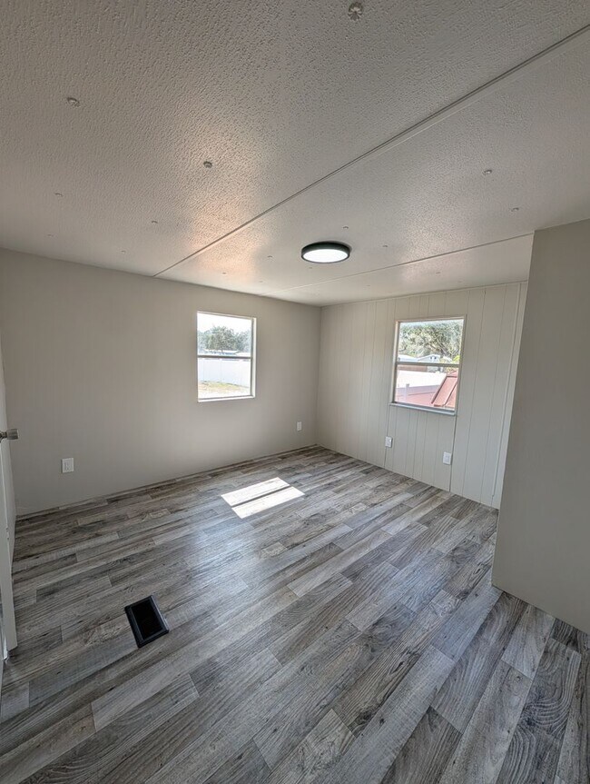 Building Photo - 11374 SE 189th Ct