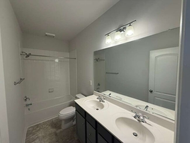 Building Photo - 5912 Whitehurst Ln