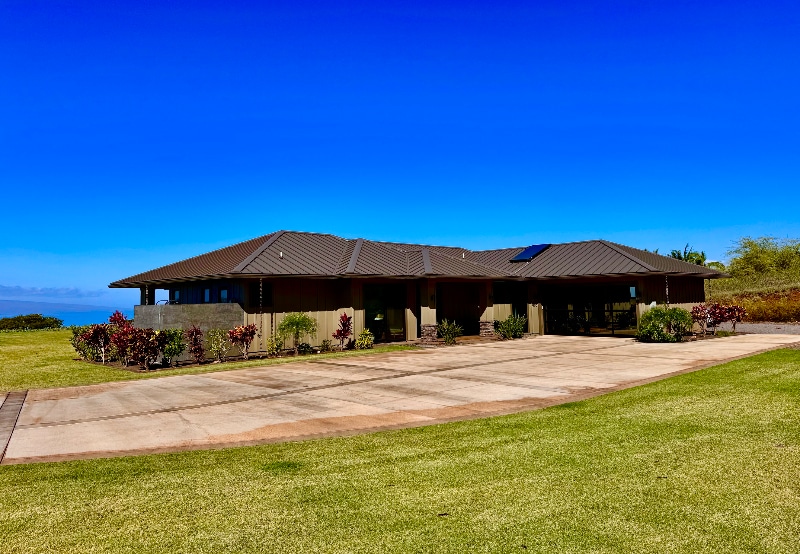 Building Photo - 170 Haniu St