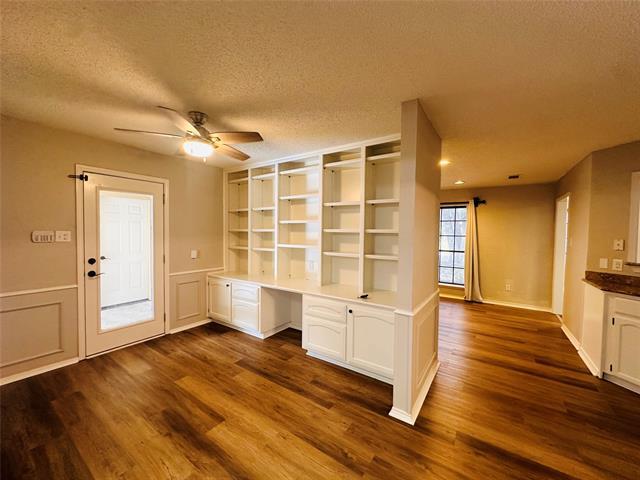 Building Photo - 1403 Meadow Crest Ln