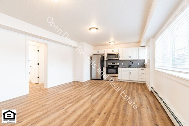 Building Photo - 1823 Griswold Dr