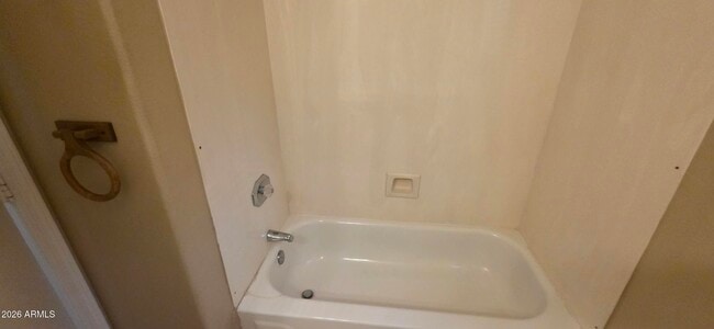 Building Photo - 9163 W Davis Rd